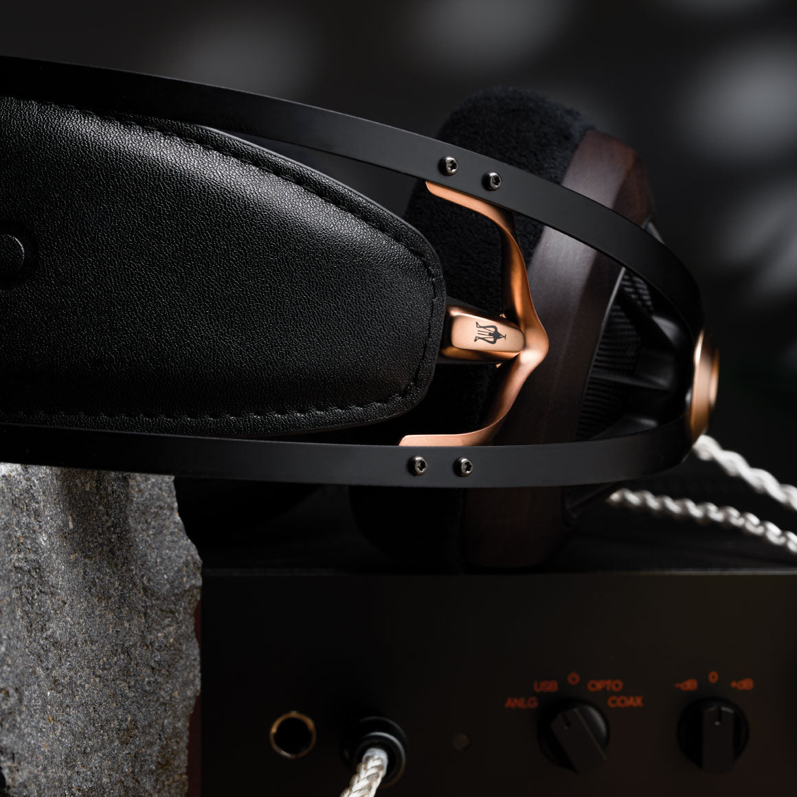 Headphone-Zone-Meze-109 PRO