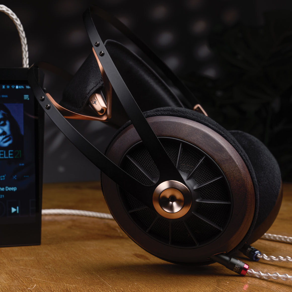 Headphone-Zone-Meze-109 PRO