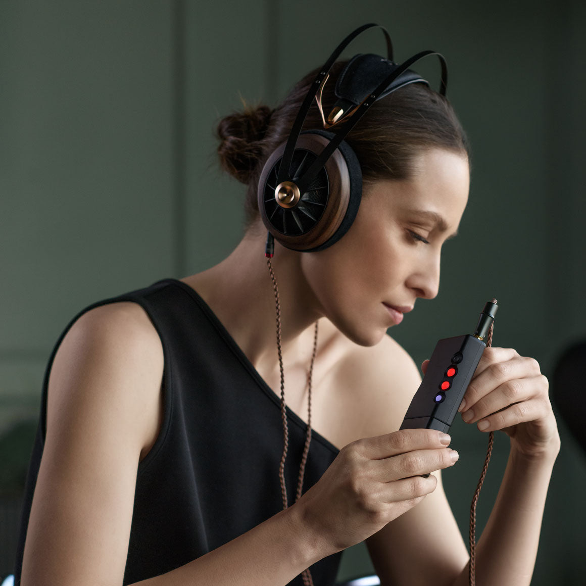 Headphone-Zone-Meze-109 PRO