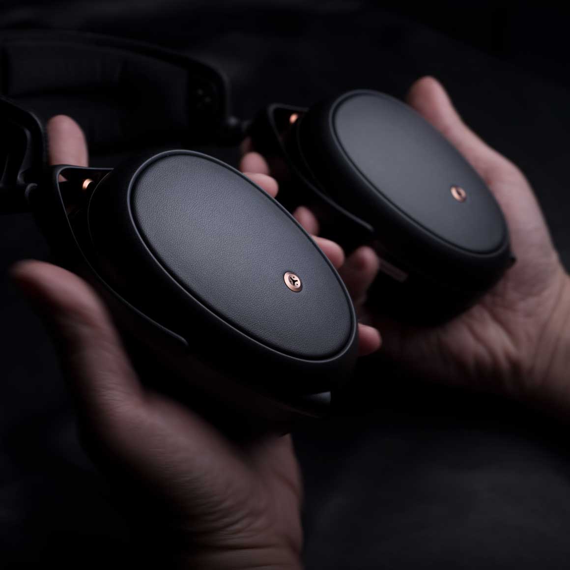 Headphone-Zone-Meze-LIRIC