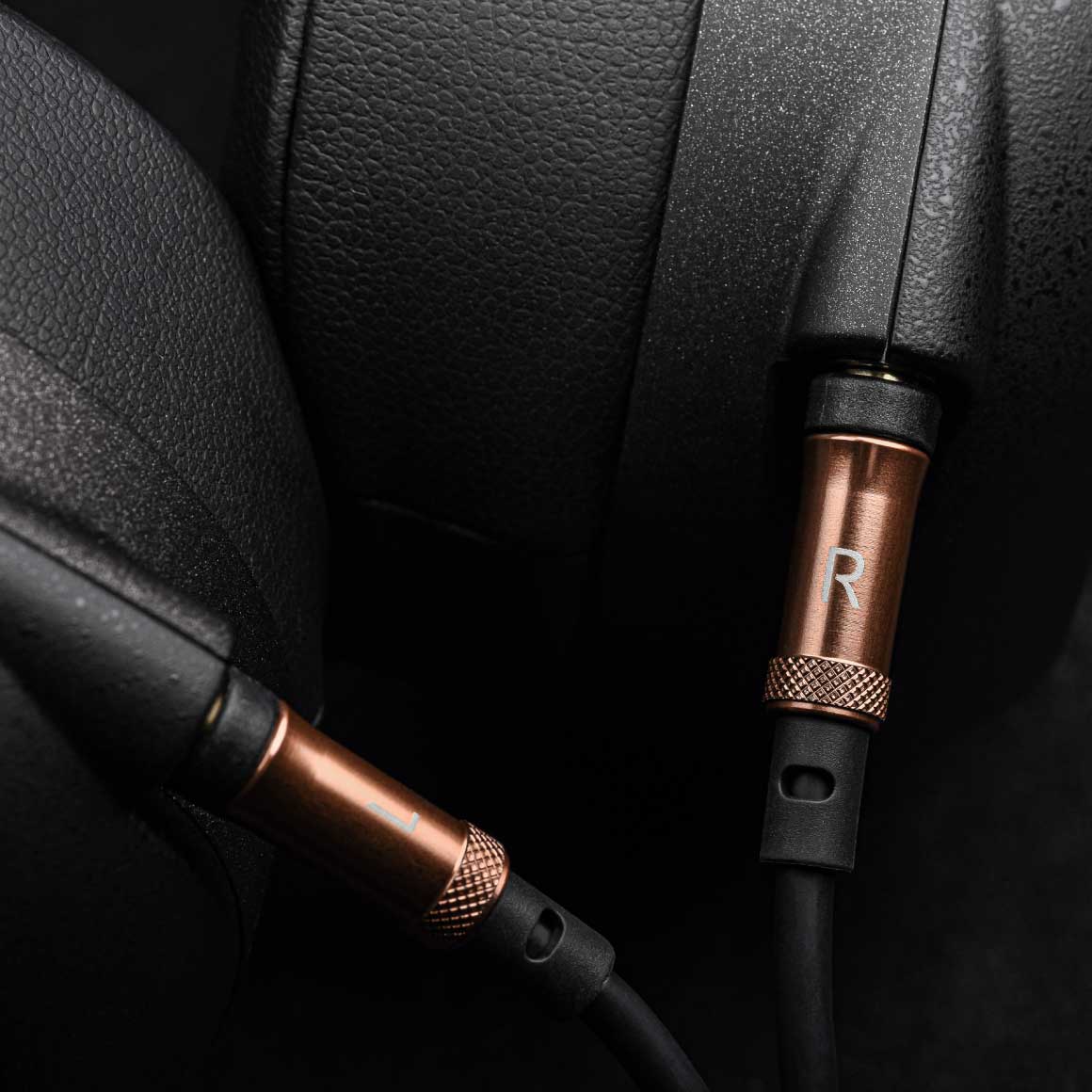 Headphone-Zone-Meze-LIRIC