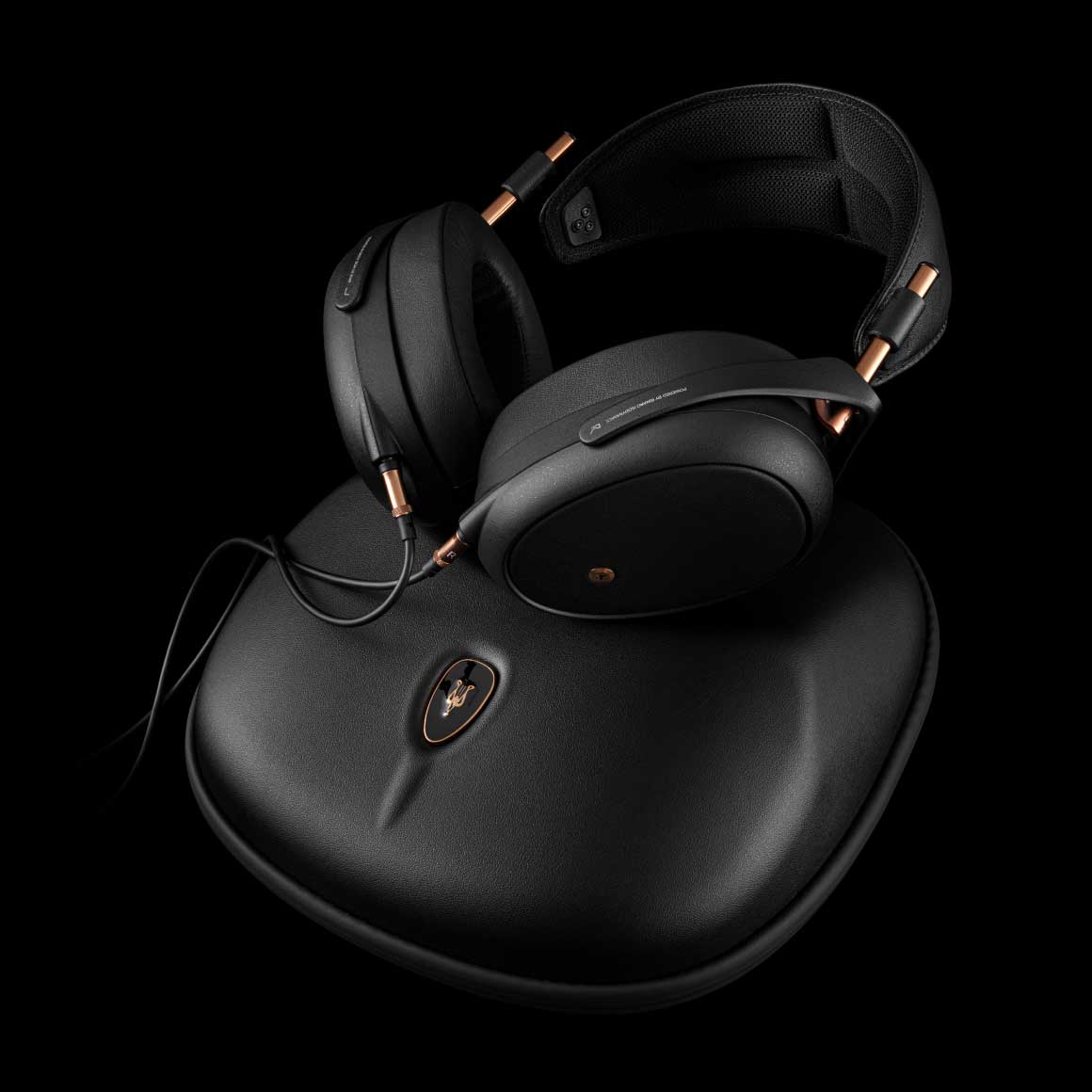 Headphone-Zone-Meze-LIRIC