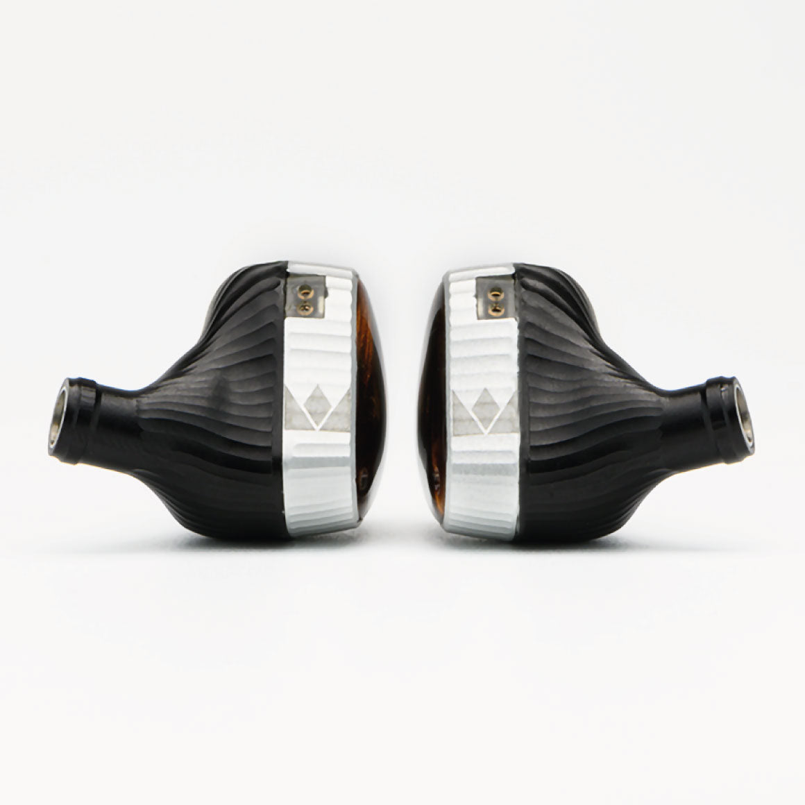 Headphone-Zone-Noble-Audio-Sultan