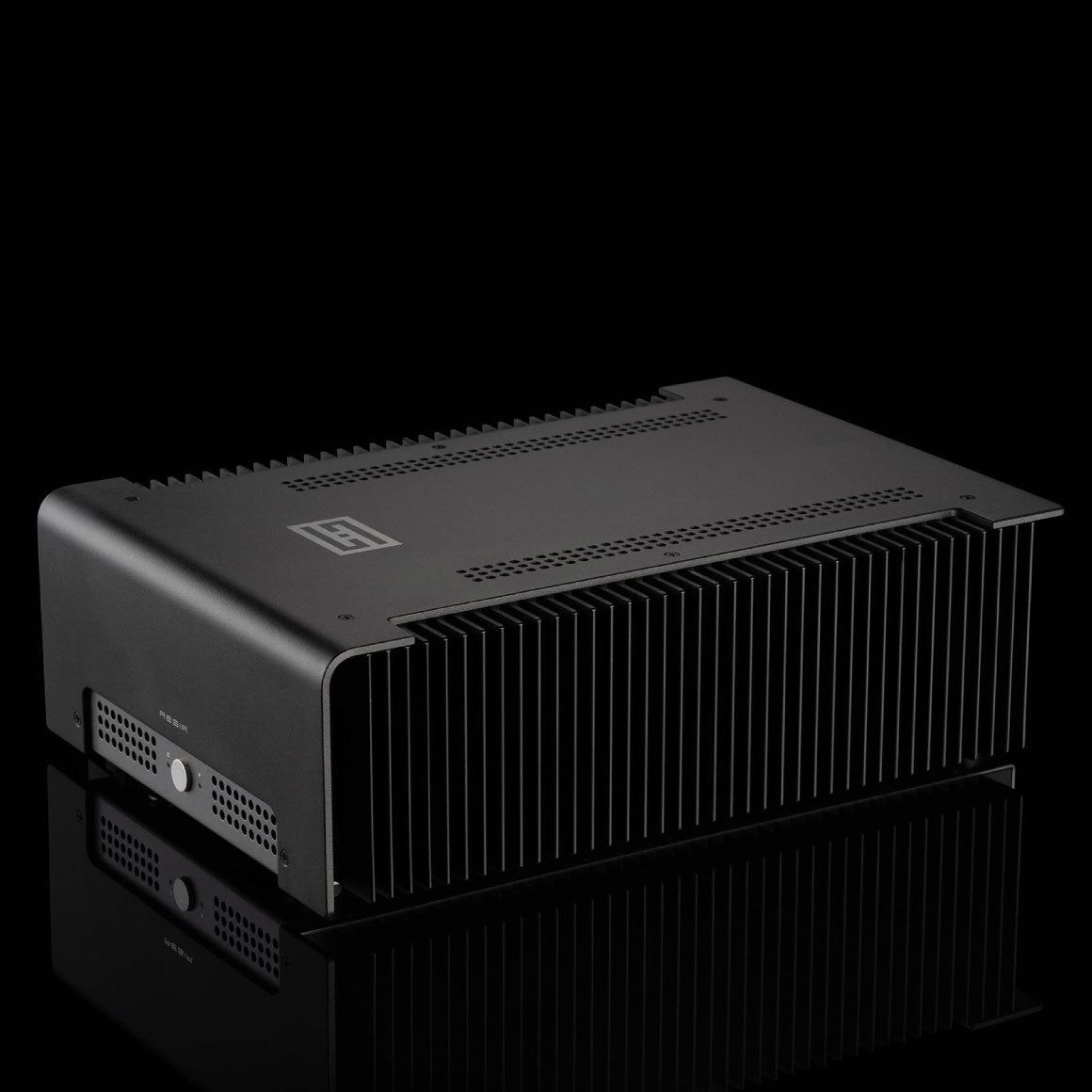 Headphone-Zone-Schiit-Aegir