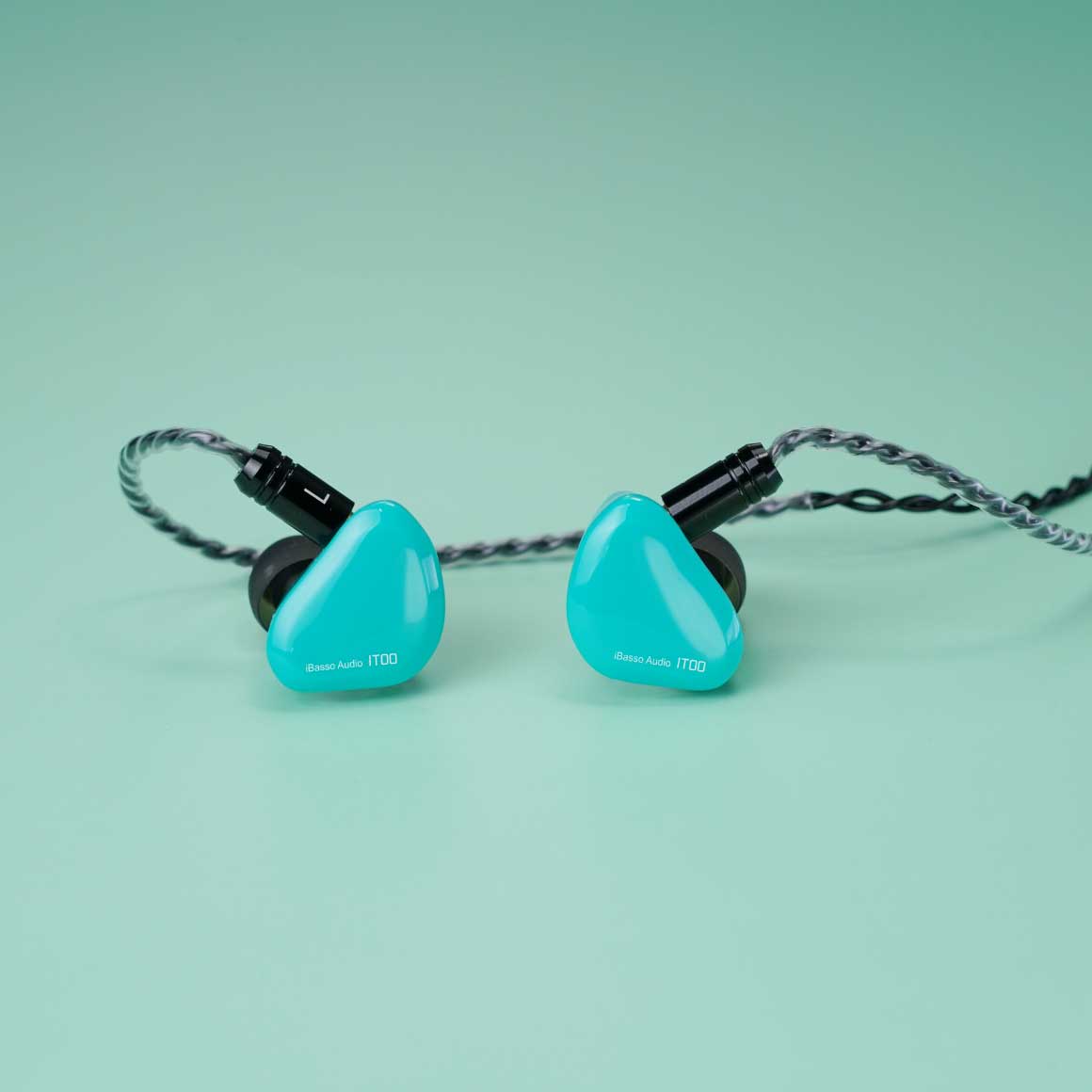 Headphone-Zone-iBasso-IT00-Light Blue