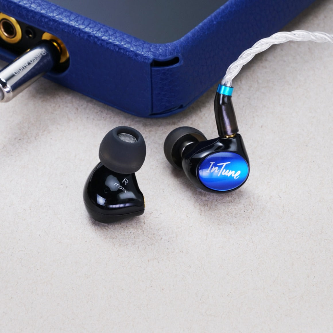 Headphone-Zone-iBasso-IT01X