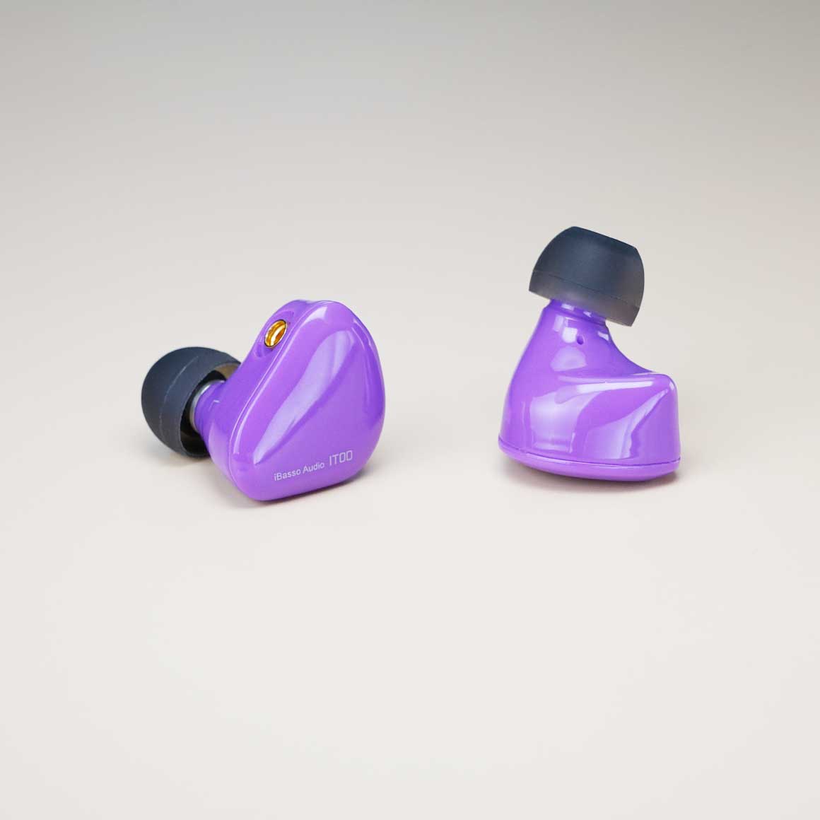 Headphone-Zone-iBasso-IT00-Purple