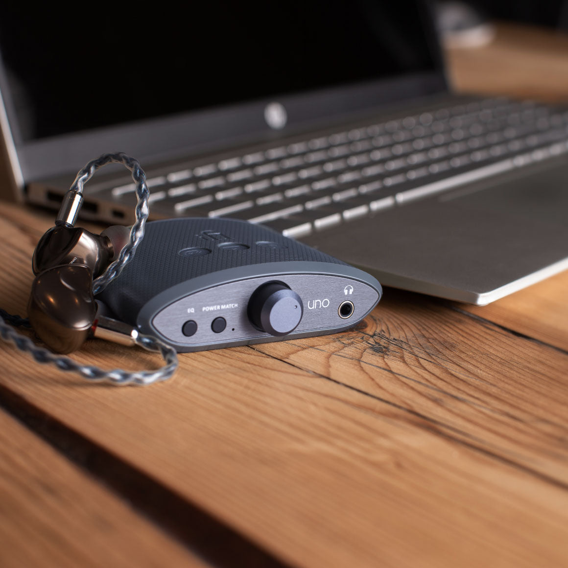 Headphone-Zone-iFi Audio-Uno