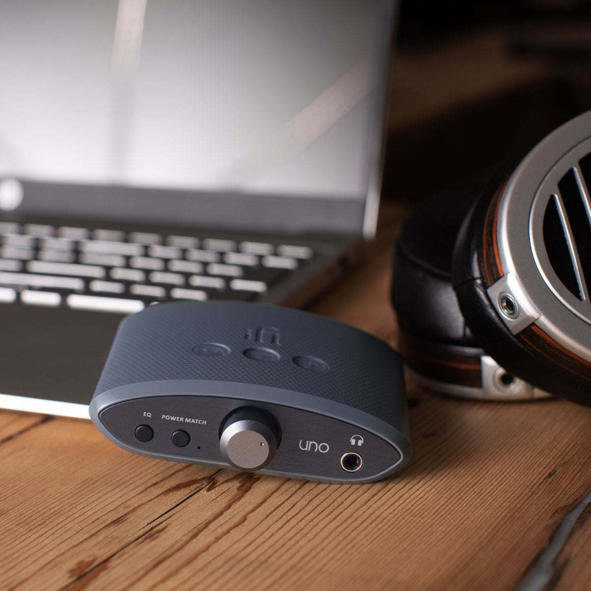 Headphone-Zone-iFi Audio-Uno