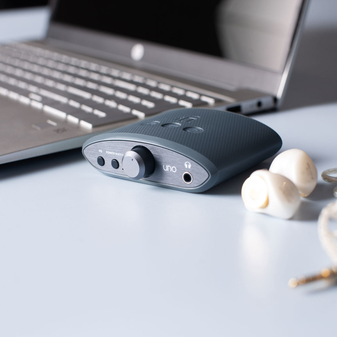 Headphone-Zone-iFi Audio-Uno