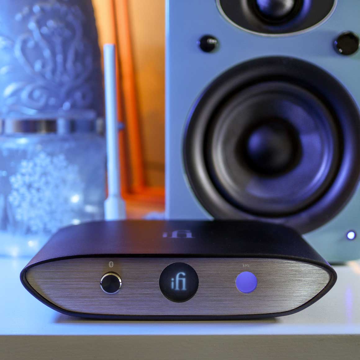 Hedaphone-Zone-iFi Audio-ZEN Blue V2