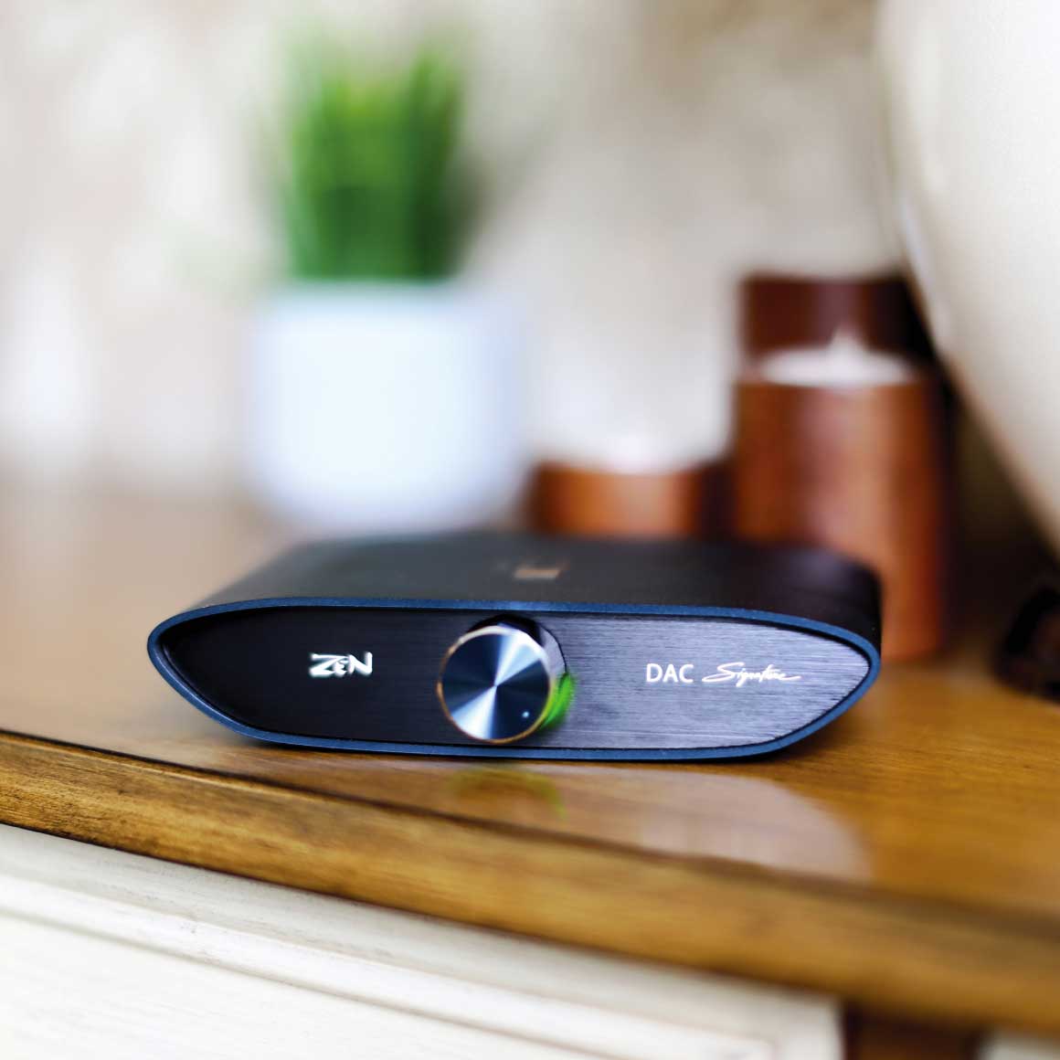 Headphone-Zone-iFi Audio-ZEN DAC Signature V2
