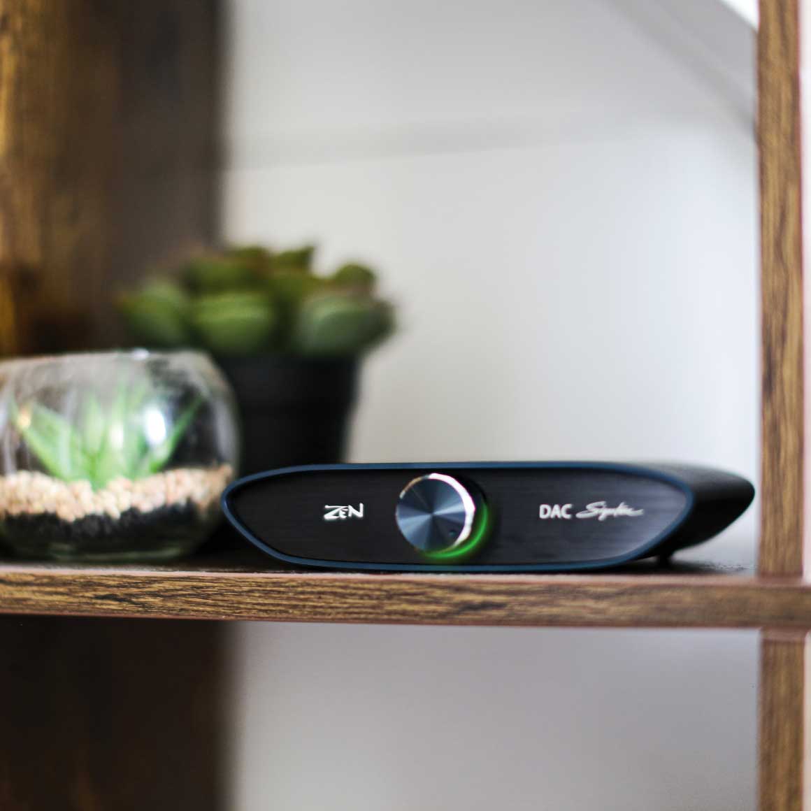 Headphone-Zone-iFi Audio-ZEN DAC Signature V2