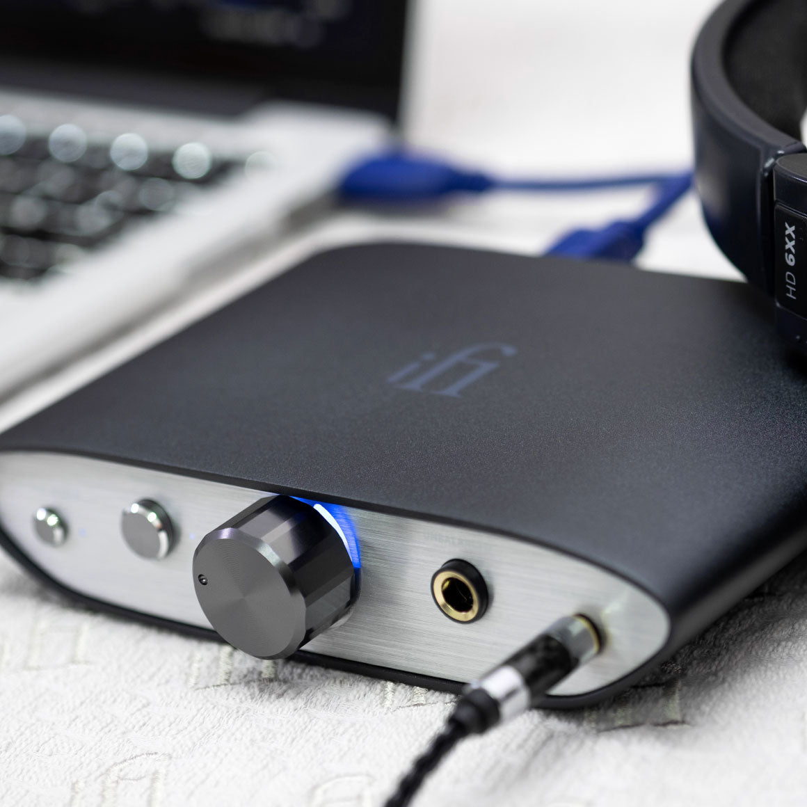 Headphone-Zone-iFi Audio-ZEN DAC V2