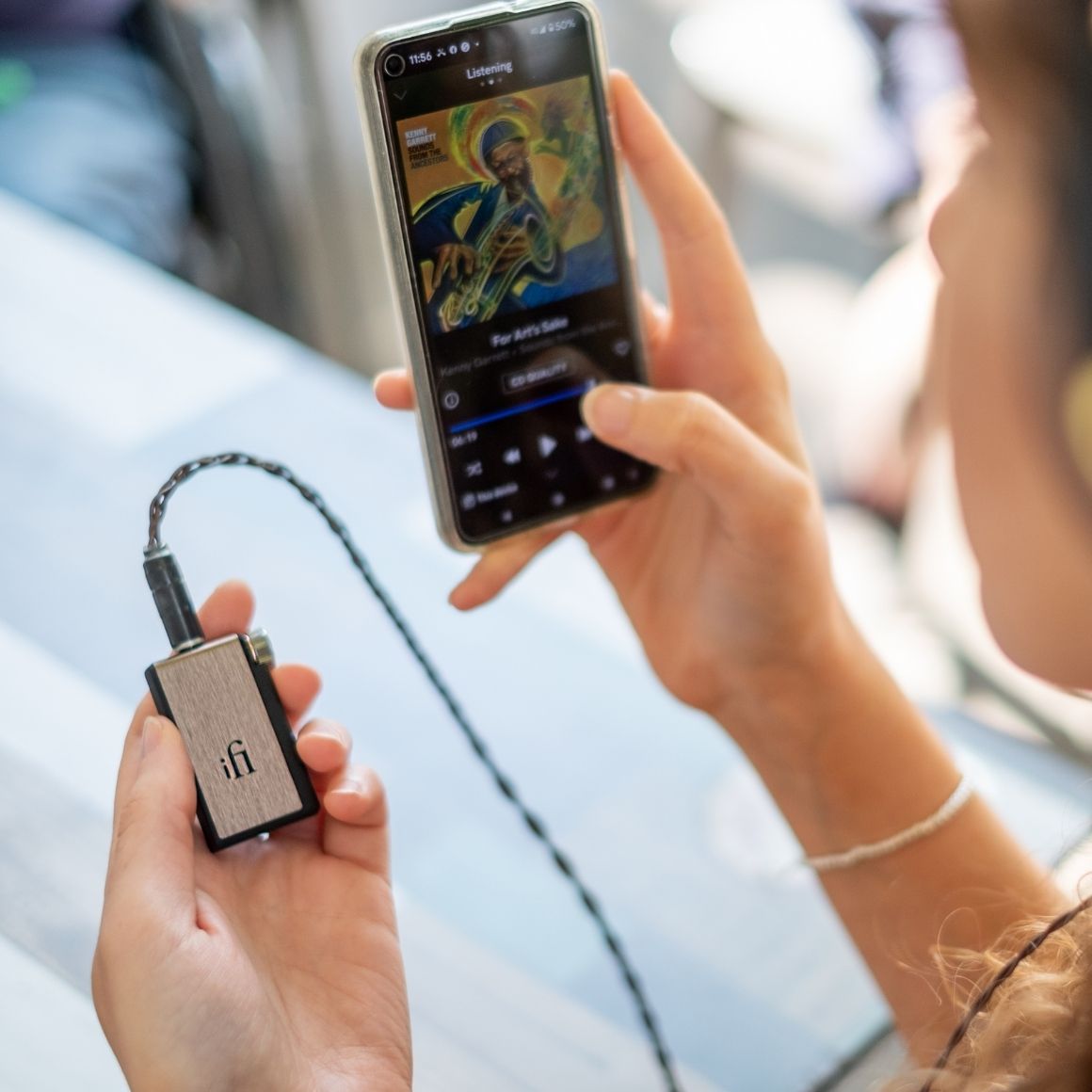 Headphone-Zone-iFi-Audio-GO-blu