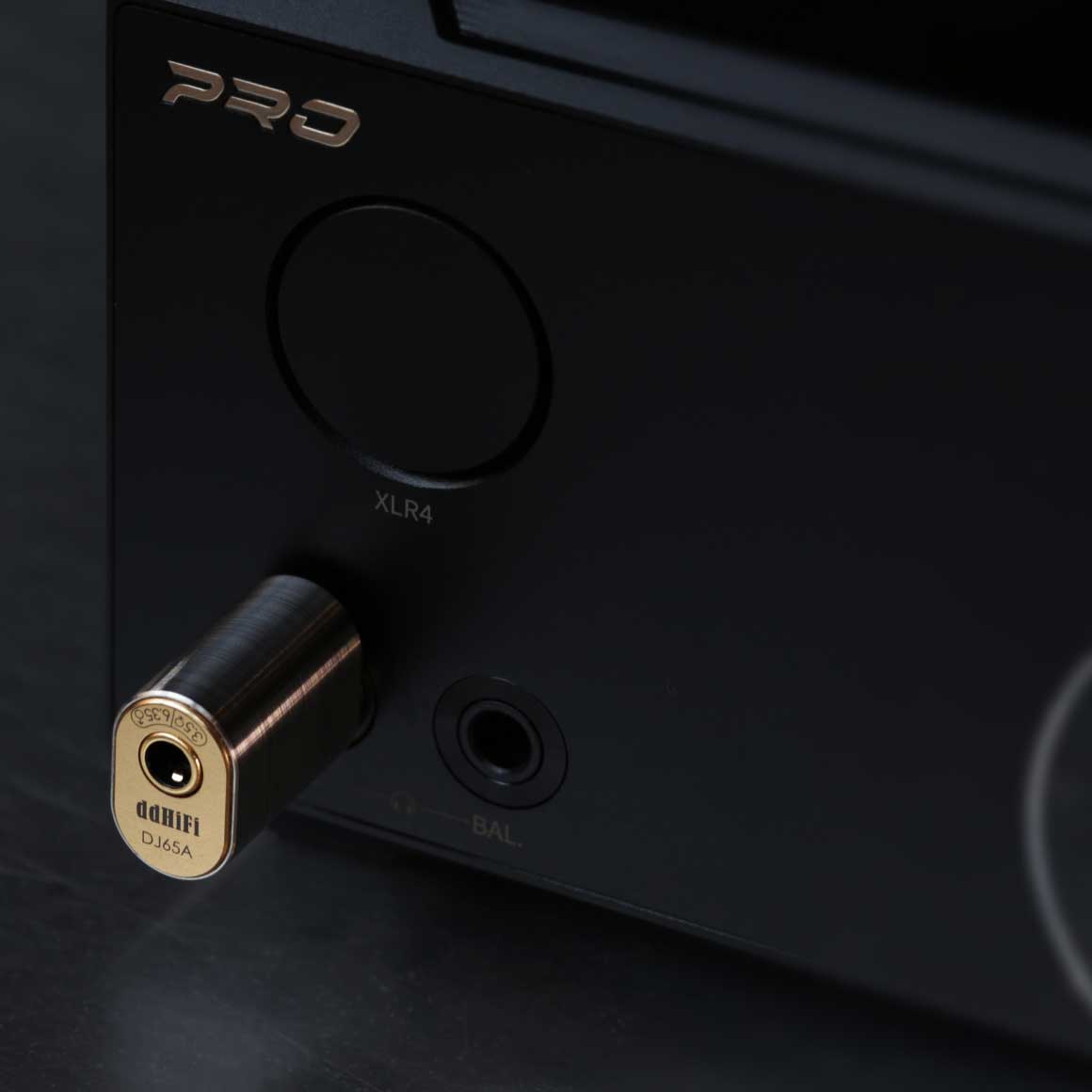 Headphone-Zone-ddHiFi-DJ65A