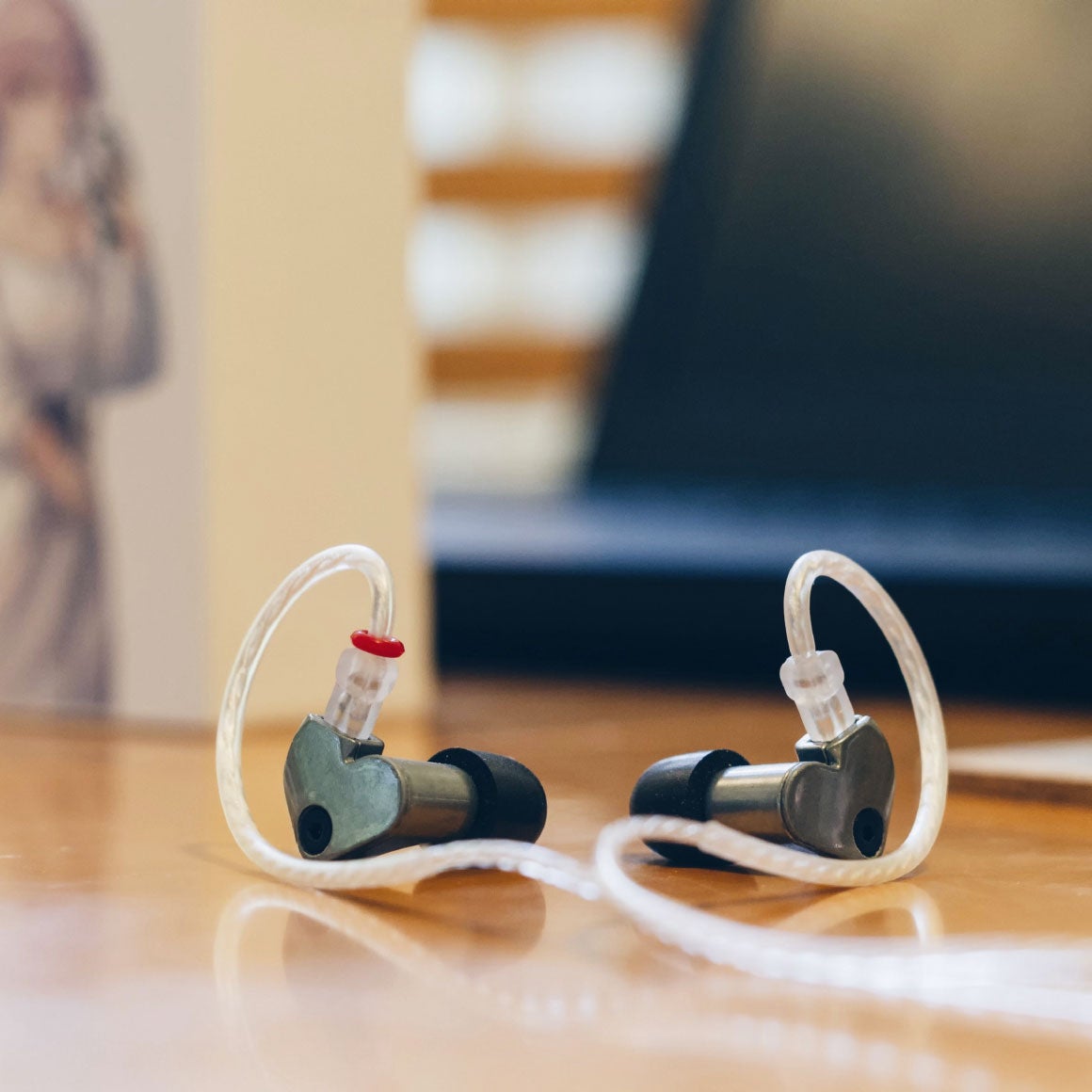 Headphone-Zone-Moondrop-SSR-Silver