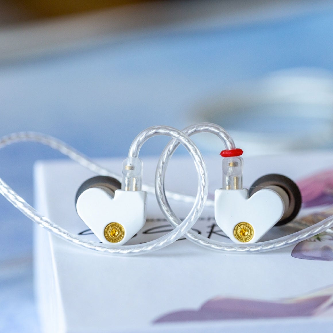 Headphone-Zone-Moondrop-SSR-White