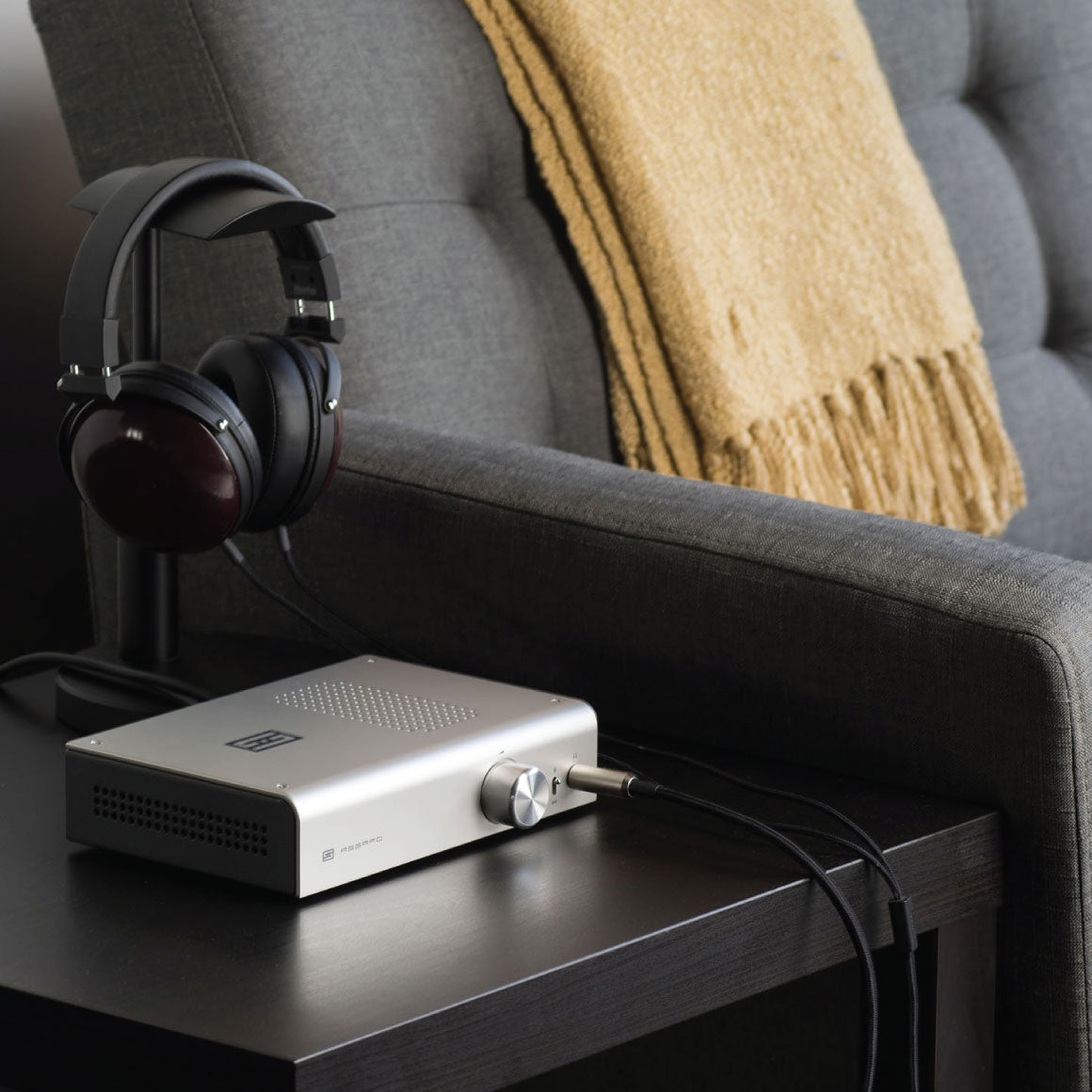 Headphone-Zone-Schiit-Asgard 3