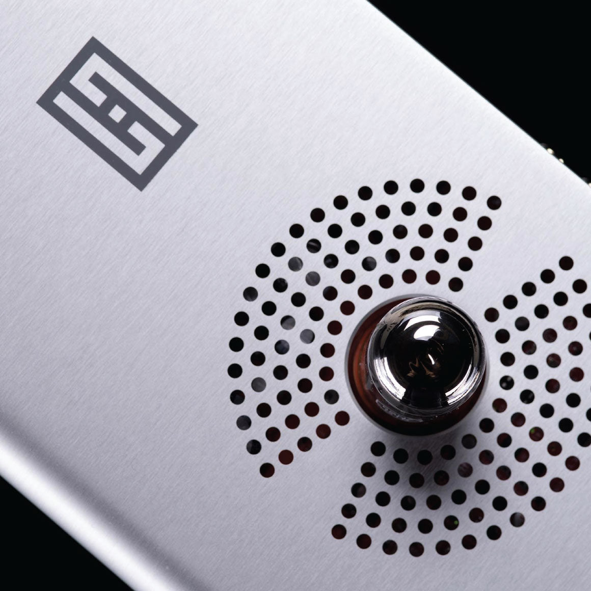 Headphone-Zone-Schiit-Lyr3