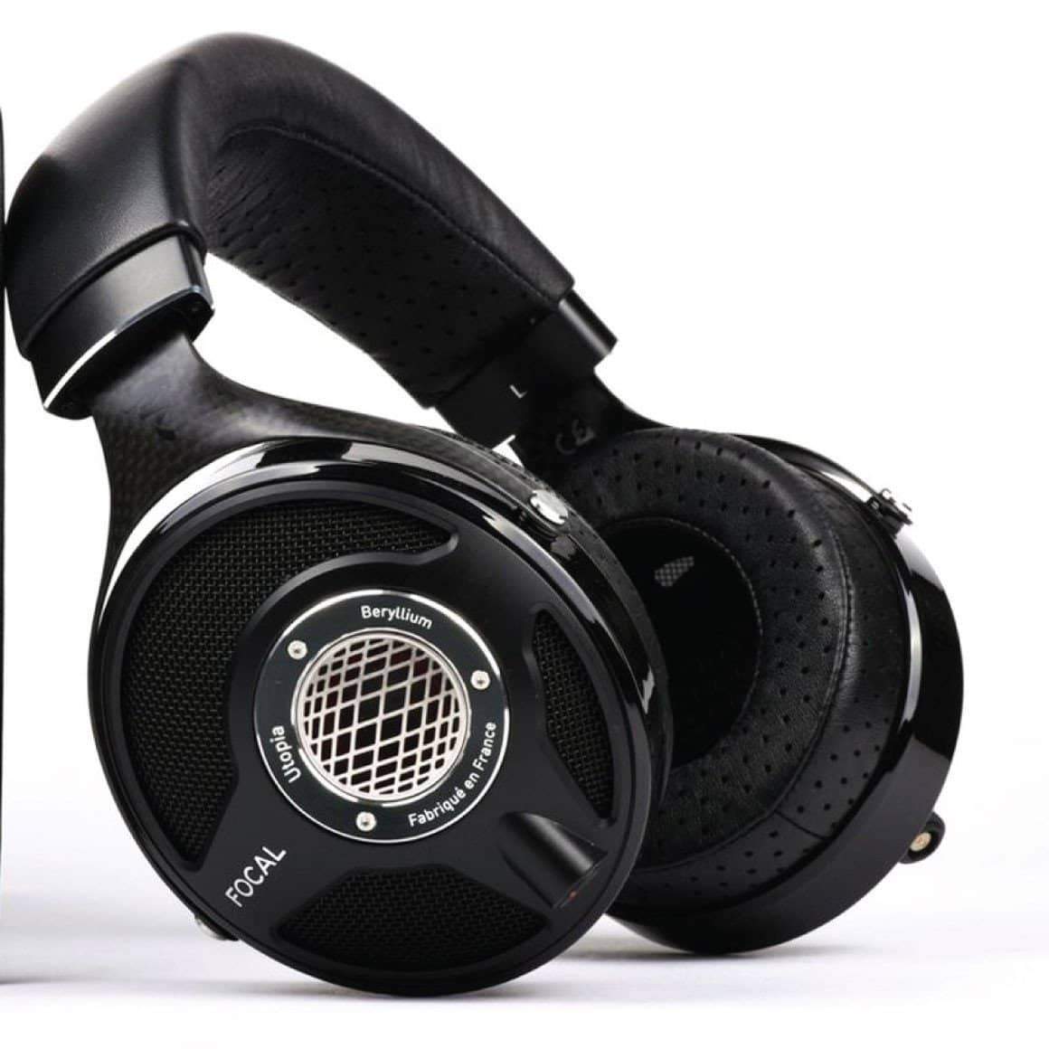 Headphone-Zone-Focal-Utopia