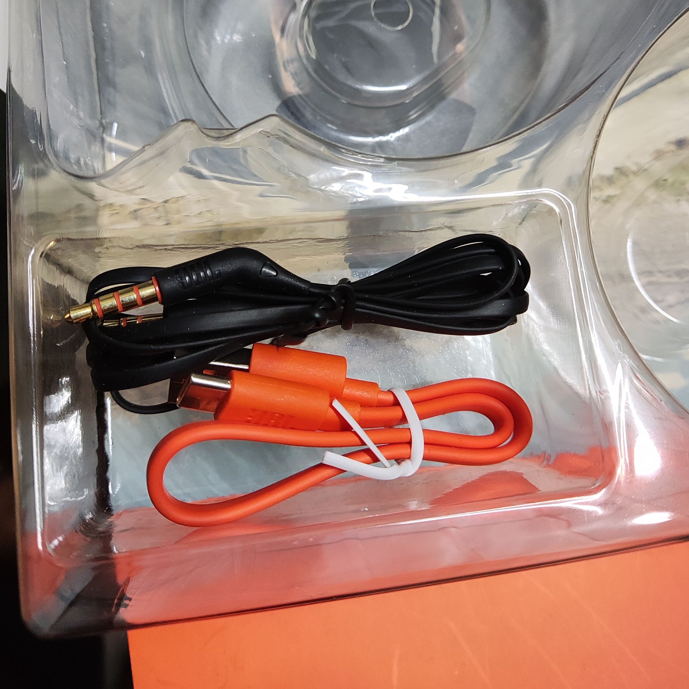 JBL - Tune 760NC (Pre-Owned)