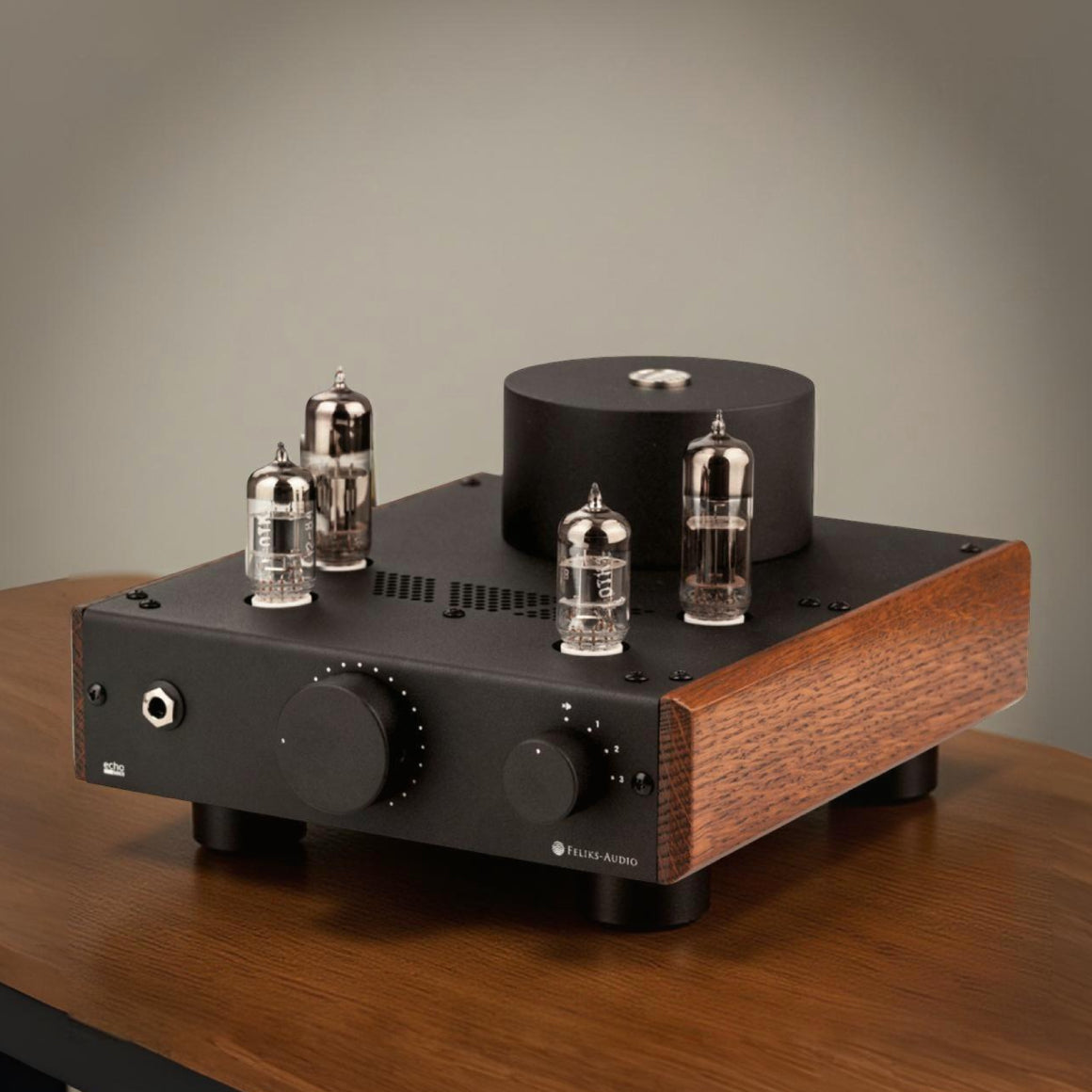 HEADPHONE-ZONE-Feliks-Audio-ECHO-MK-II