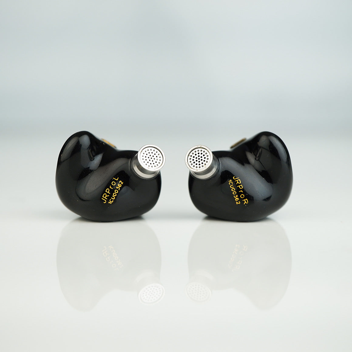 Headphone-Zone-1Custom-Junior-Demo-Unit