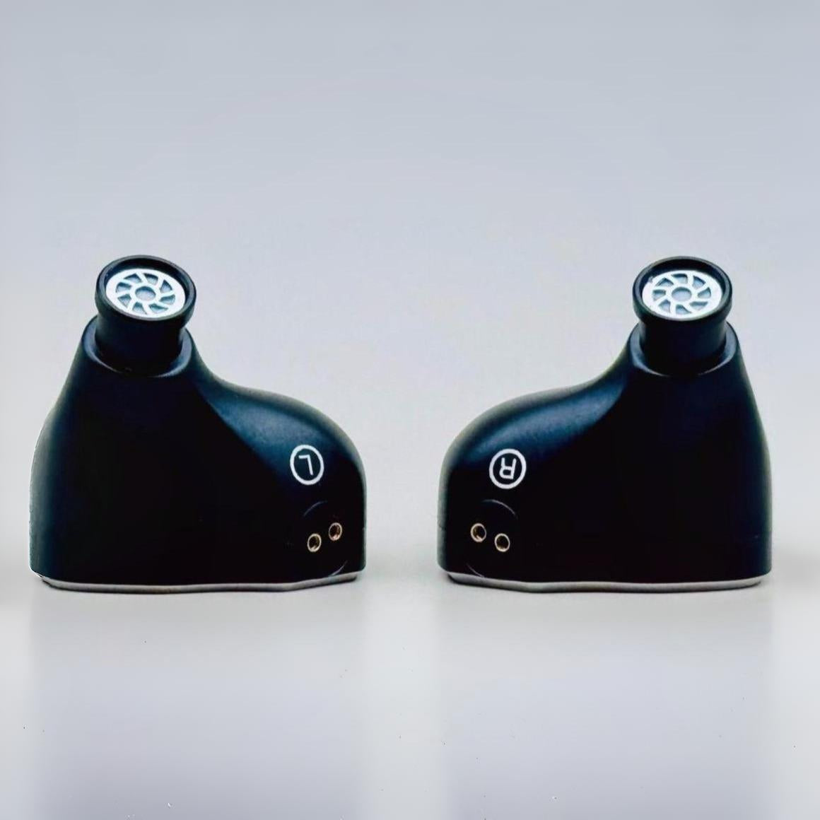 Headphone-Zone-7Hz-x-Crinacle-Diablo