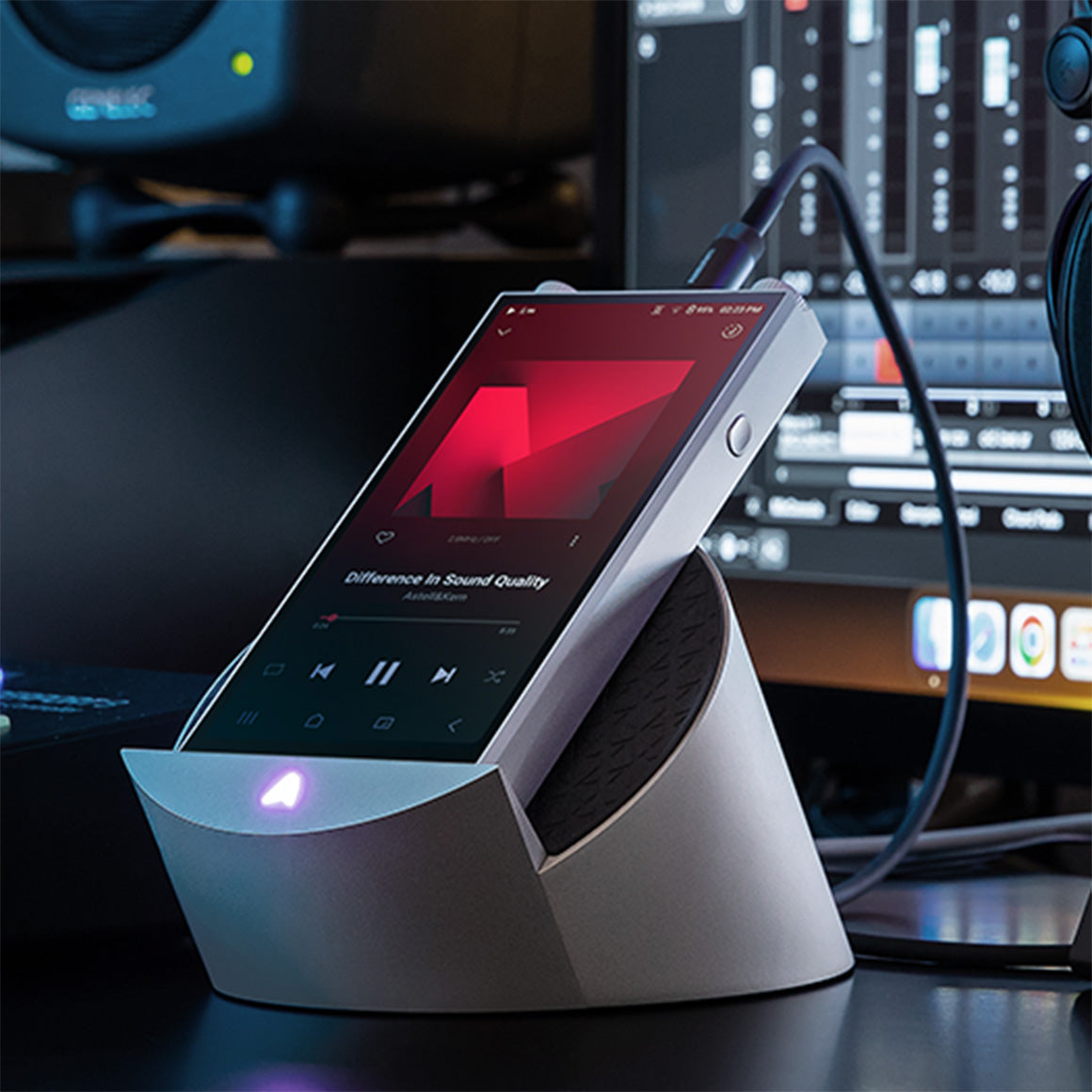 Headphone-Zone-Astell_Kern-PD20