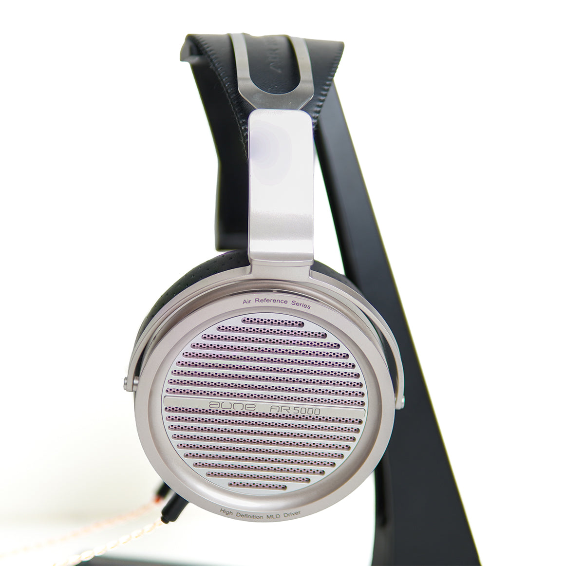 Headphone-Zone-Aune-Audio-Demo-Unit