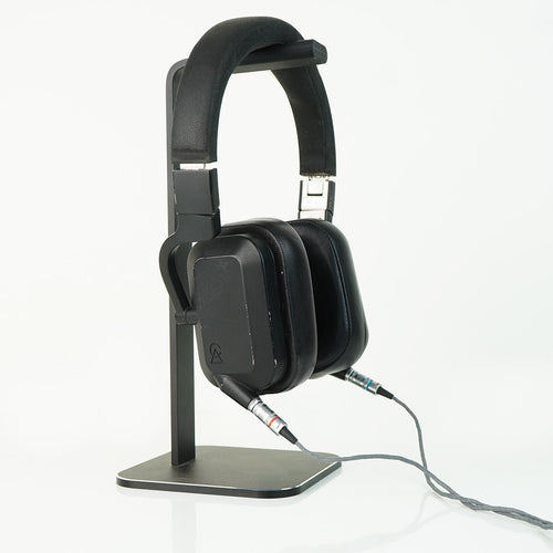 Headphone-Zone-Campfire-Audio-Cascade-Demo-Unit