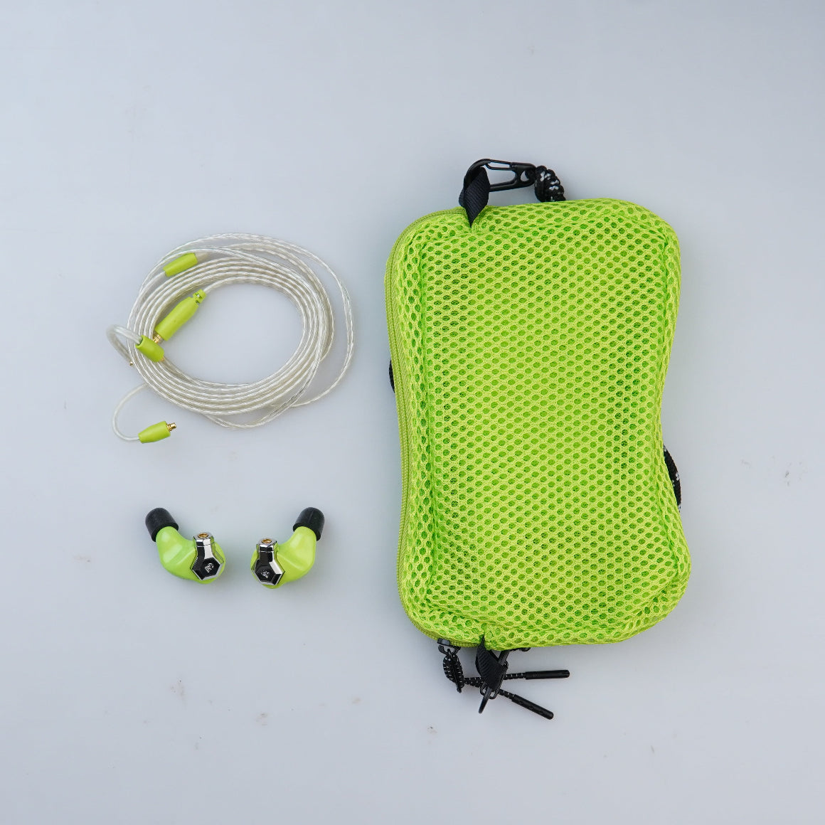 Headphone-Zone-Campfire-Audio-Ponderosa-Demo-Unit