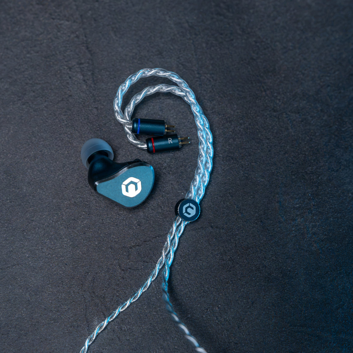 Headphone-Zone-CrinEar-Nightfall
