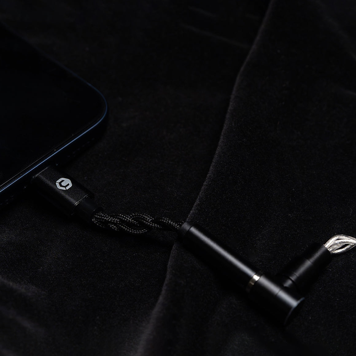 Headphone-Zone-CrinEar-Protocol-Micro