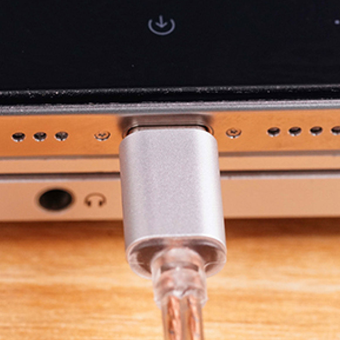 Headphone-Zone-FiiO-JD10-Transparent-Type-C