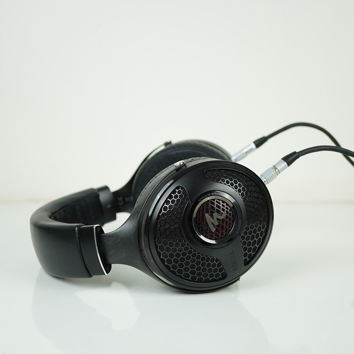 Headphone-Zone-Focal-Utopia-2022-Demo-Unit