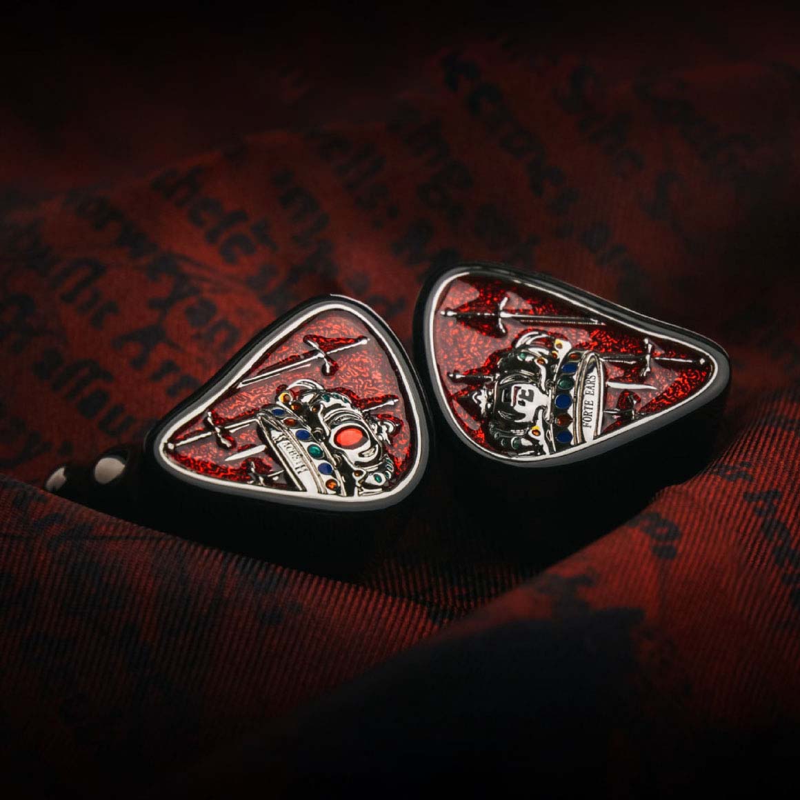 Headphone-Zone-Forte-Ears-Macbeth