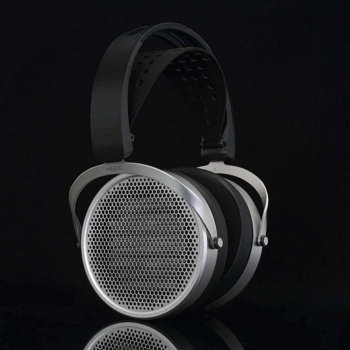 Headphone-Zone-HIFIMAN-HE600
