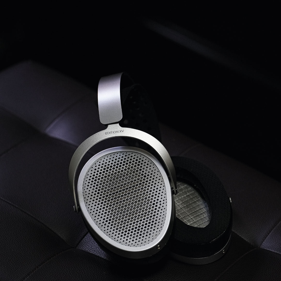 Headphone-Zone-HiFiMAN-Edition-XV