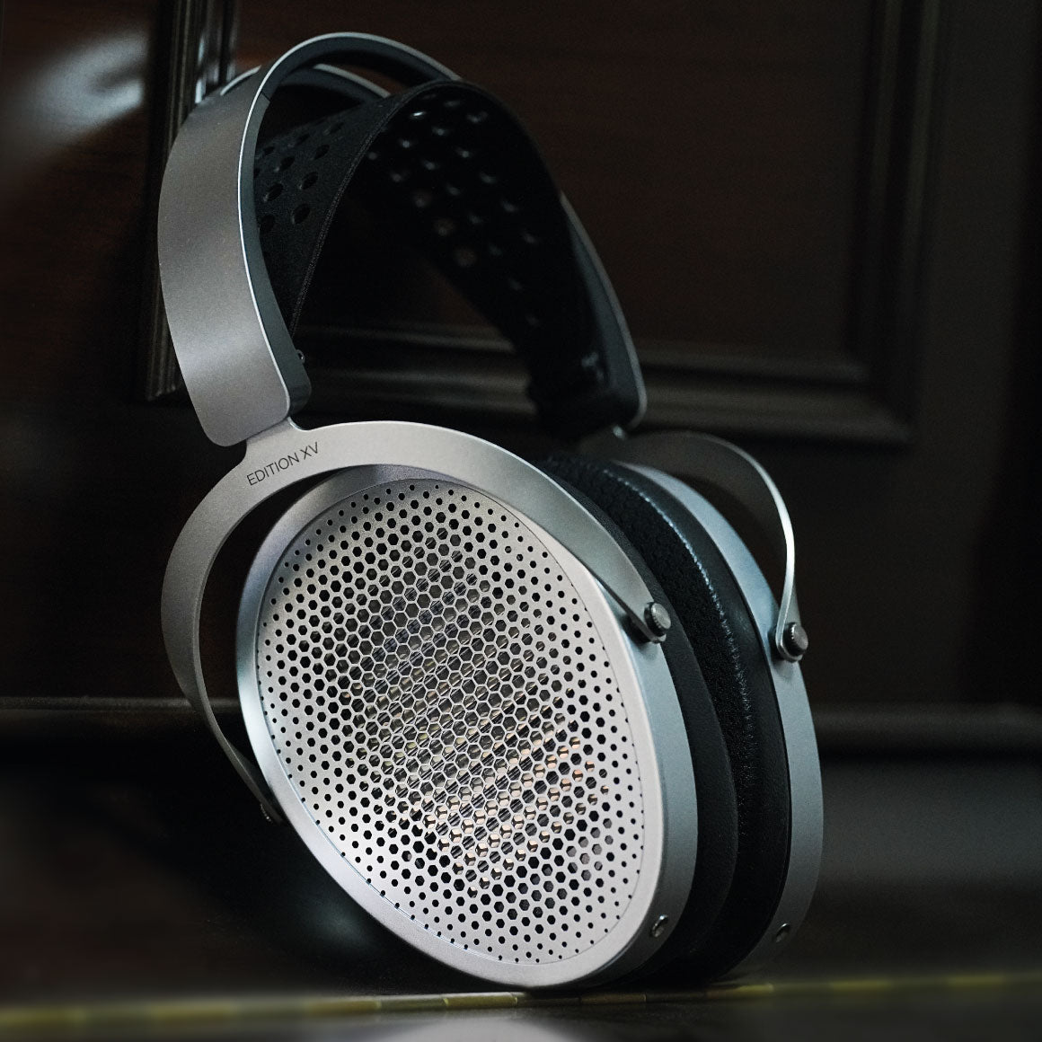 Headphone-Zone-HiFiMAN-Edition-XV