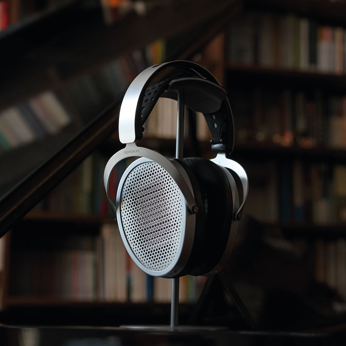 Headphone-Zone-HiFiMAN-Edition-XV