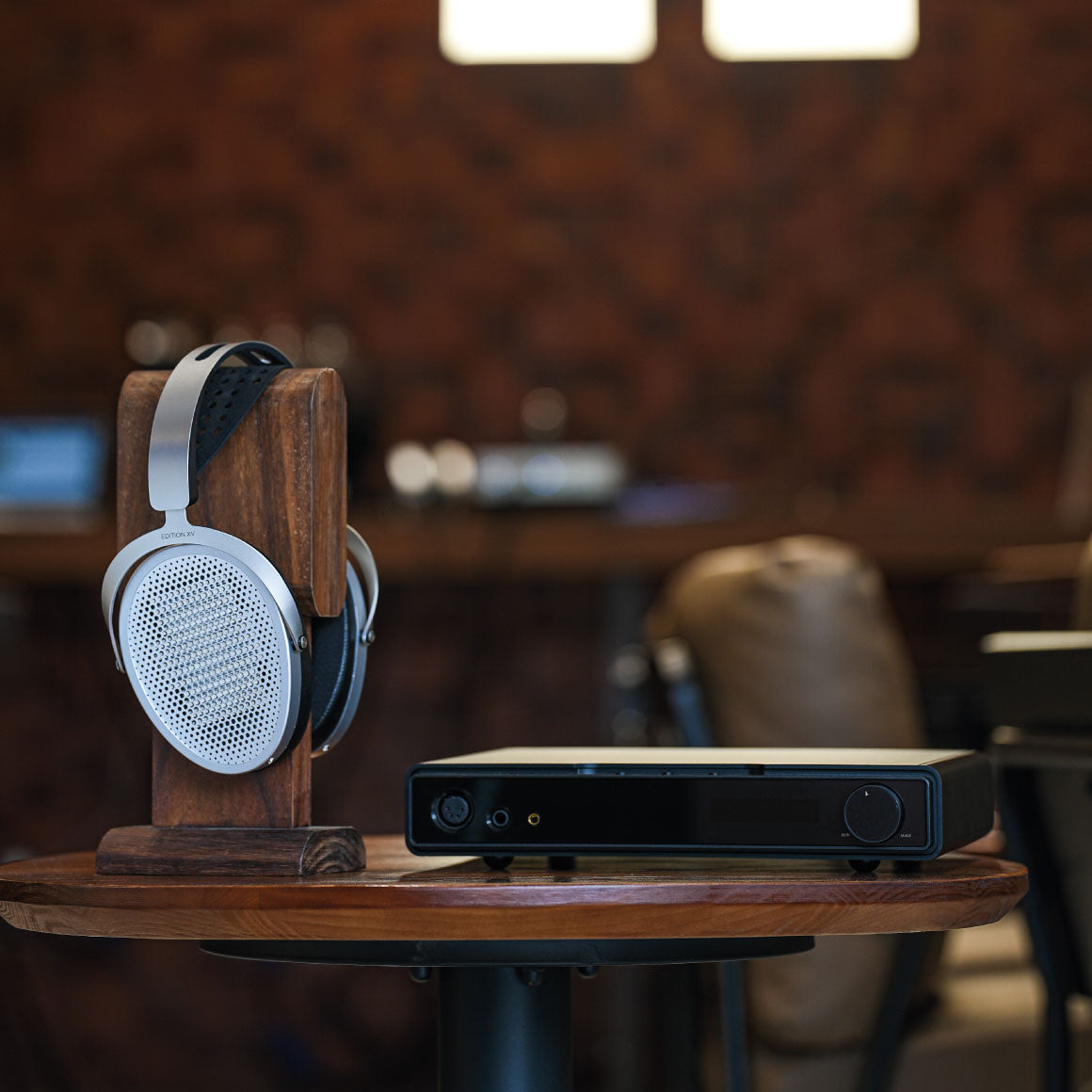 Headphone-Zone-HiFiMAN-Edition-XV