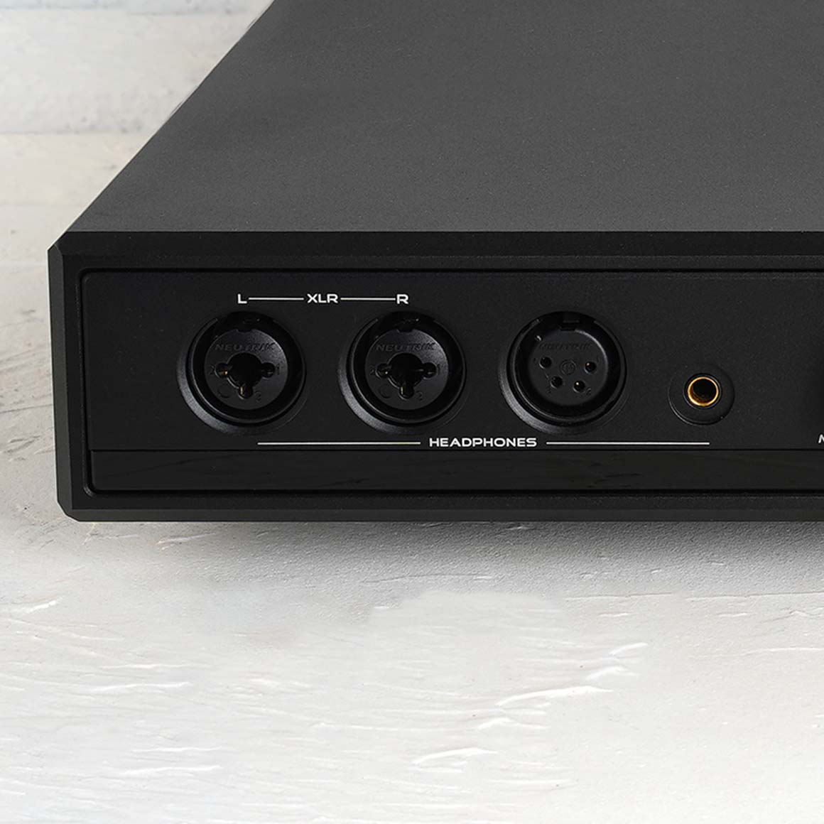 Headphone-Zone-HiFiMAN-PRELUDE