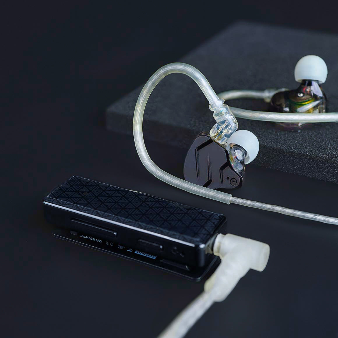 KZ - ZSN Pro X + FiiO - BTR11 - Black / Black