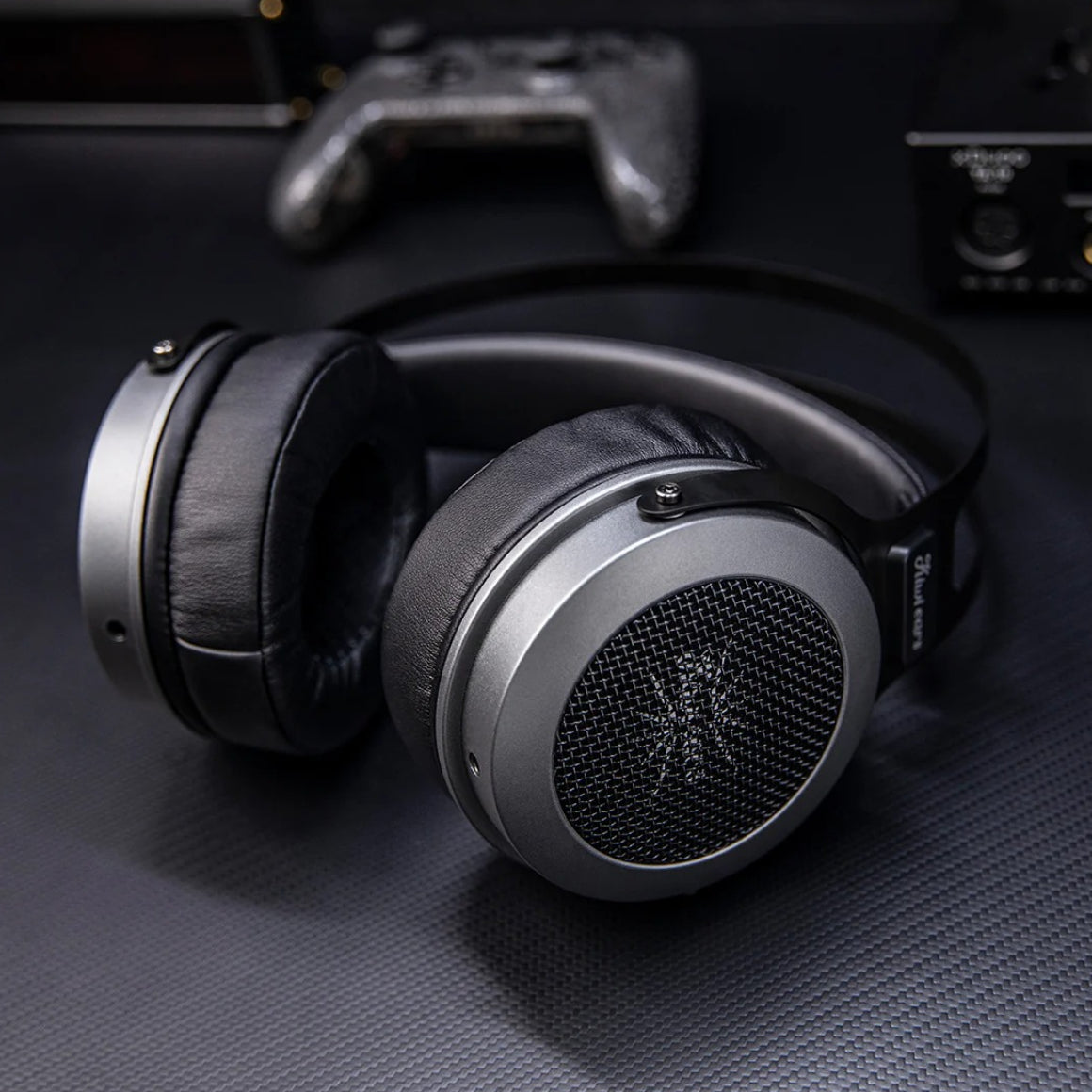 Buy the Kiwi Ears Altruva Studio-Grade Open Back Headphones