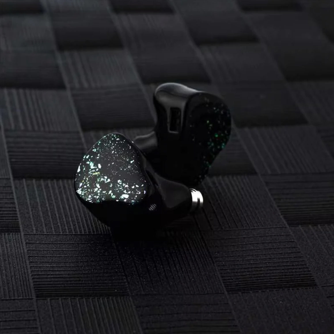 Headphone-Zone-Linsoul-x-HBB-Jupiter-4.4mm