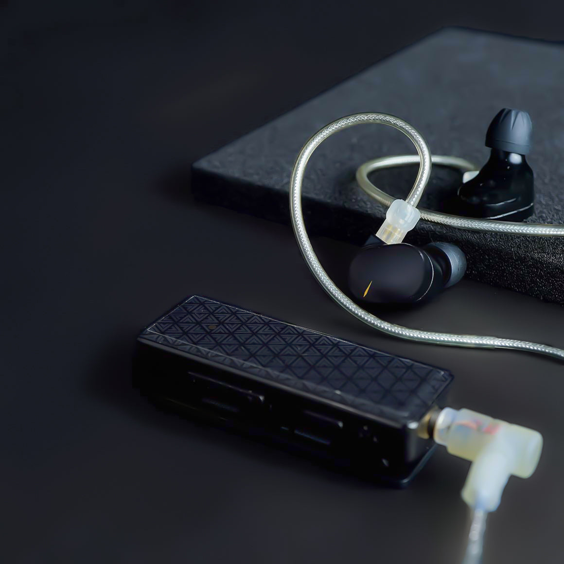 Moondrop - Chu II + FiiO - BTR11 - Black