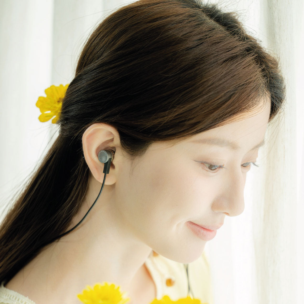 Headphone-Zone-Moondrop-Marigold