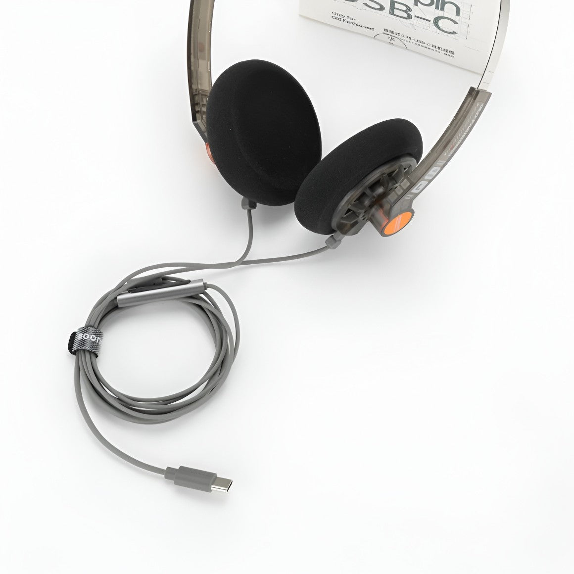 Headphone-Zone-Moondrop-Old-Fashioned-Audio-Cable